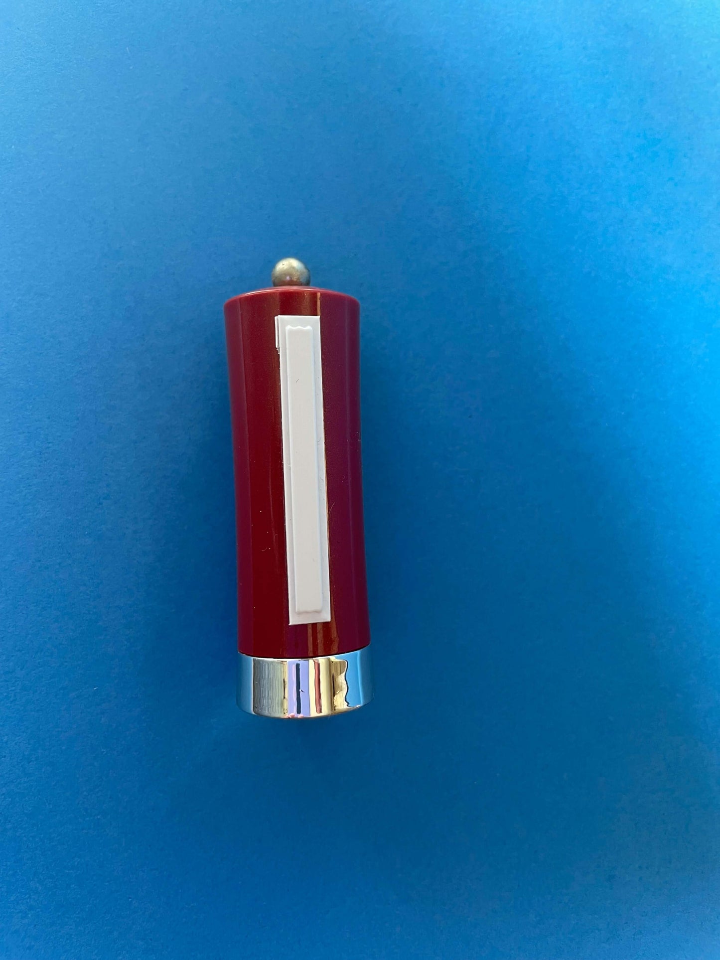 étiquette antivol autocollante rouge à lèvres